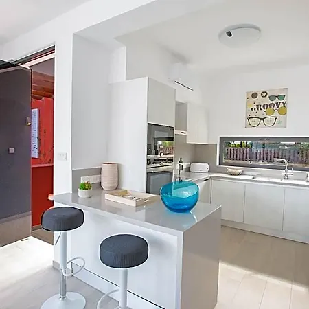 Cr5 Hotel 4*